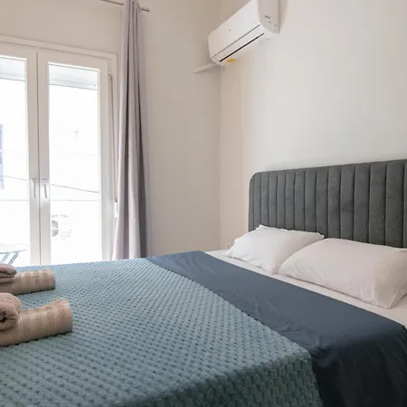 Apartment 2 *